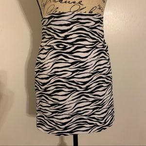 NWT Ambiance Apparel zebra style mini skirt size L
